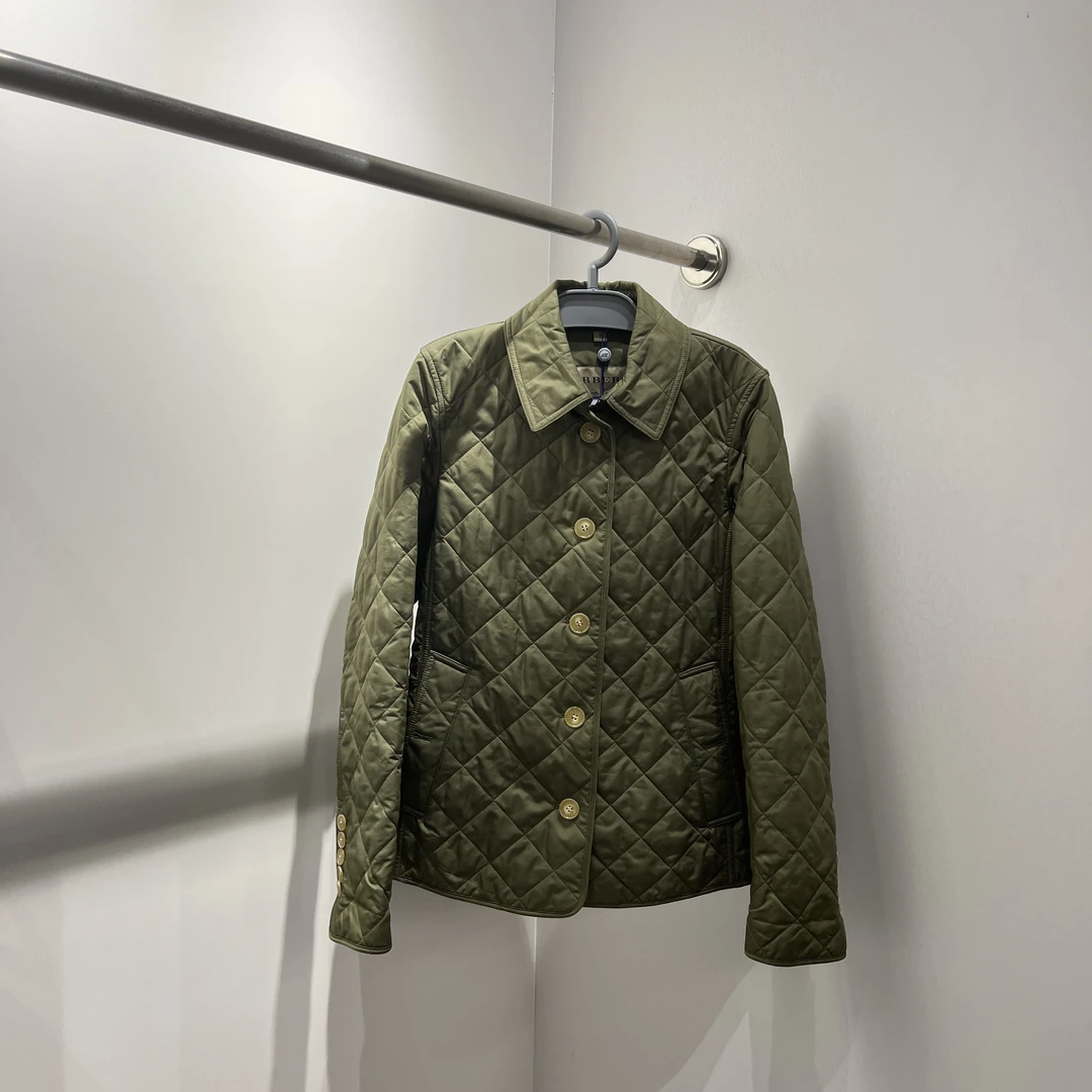 11059/99新/BURBERRY/博柏利/bbr方形封边棉夹克/s码/公价1w