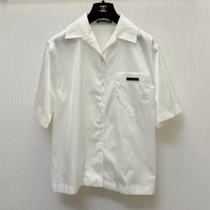 Prada/普拉达 md55 99新 尼龙胸口标语单排扣衬衫 38码 公价1.1w