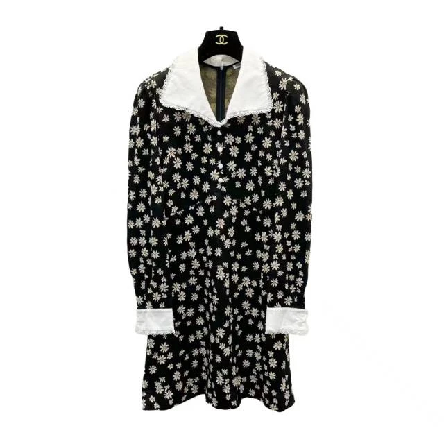 Miu Miu/缪缪 dl195 准新带吊 碎花拼色连衣裙 m码 公价1.4w