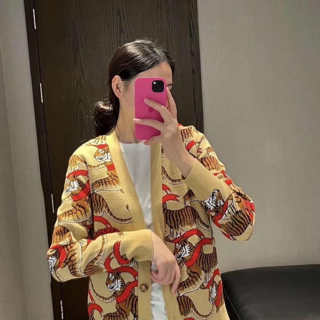 fa18/99新Burberry博柏利bbr虎年限定老虎提花针织衫 s码公价1.1w