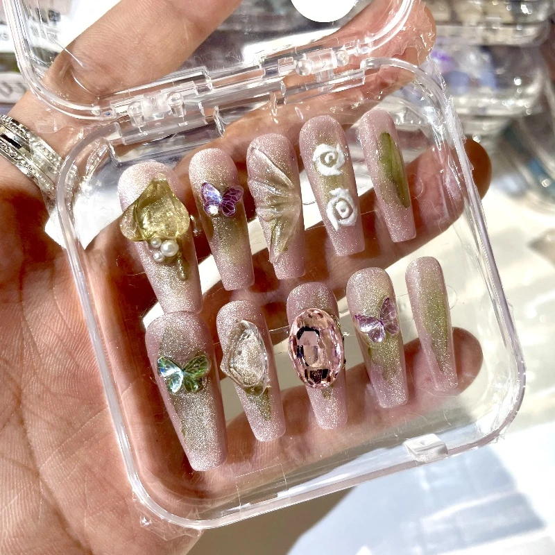 爆闪测光猫眼美拉德款手工爆款穿戴甲冰透纯御雕花蝴蝶可拆卸美甲