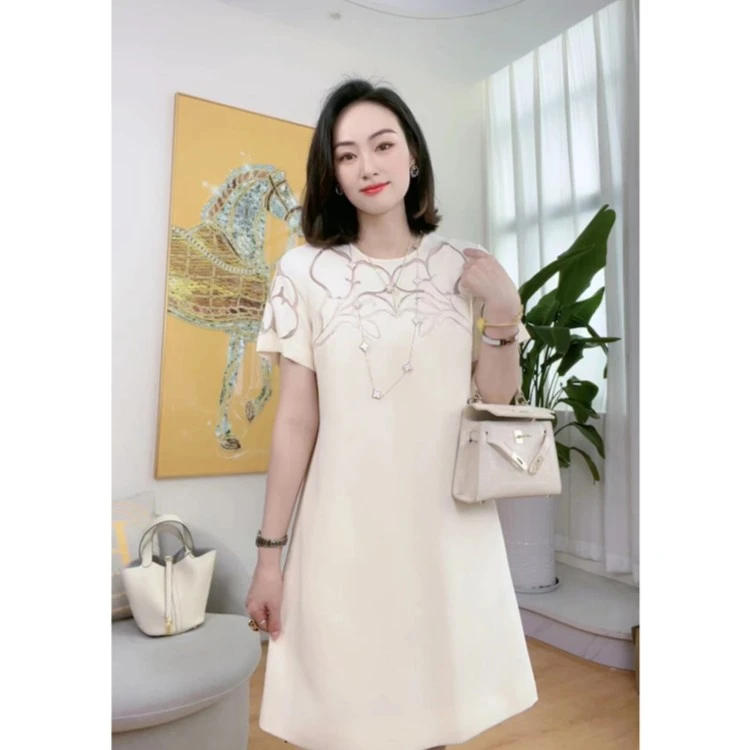 【福利特价】女装时尚显瘦休闲镂空气质百合绣花连衣裙LW2510#