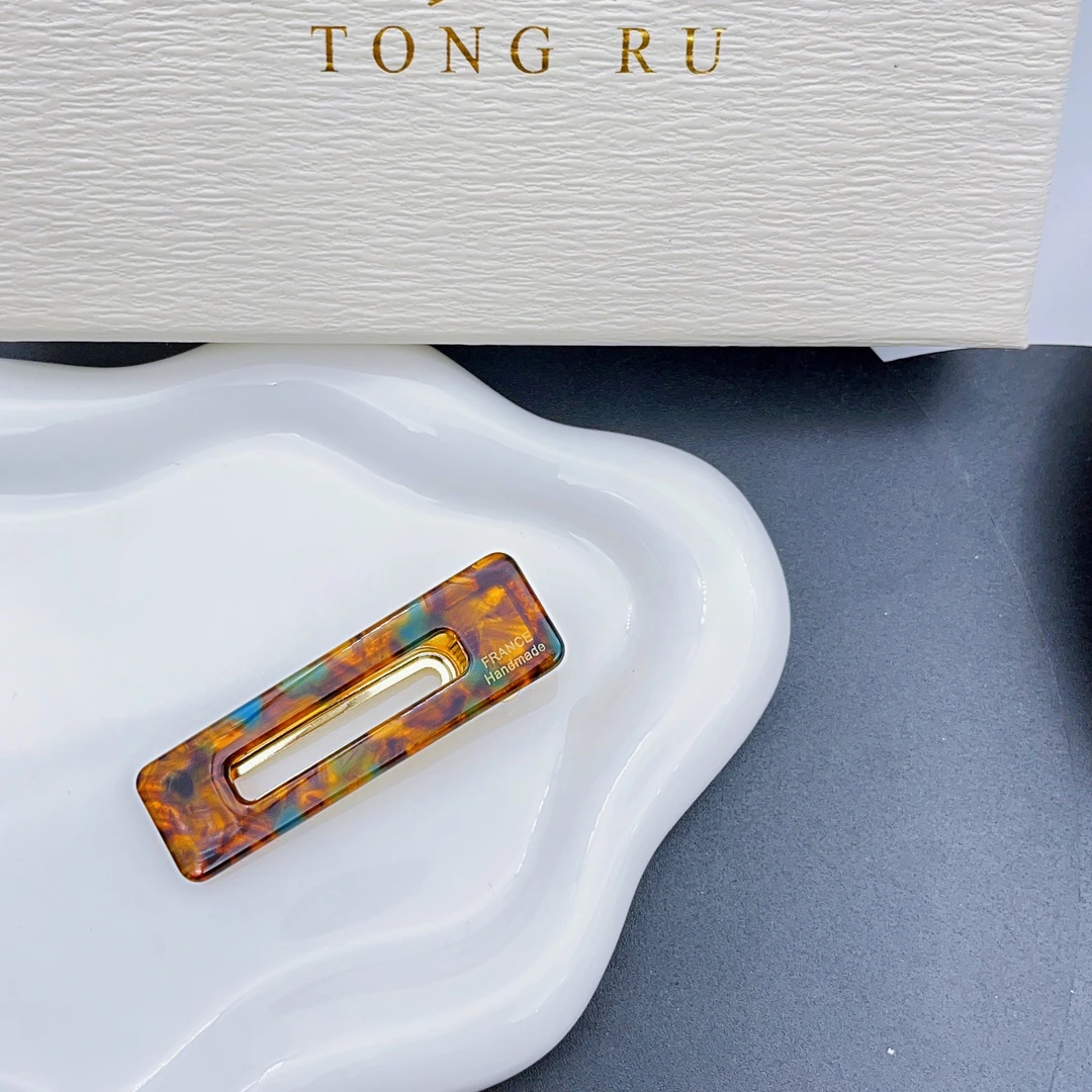 韩国进口醋酸复古奶油色几何鸭嘴边夹小众多巴胺碎发夹百搭发卡女