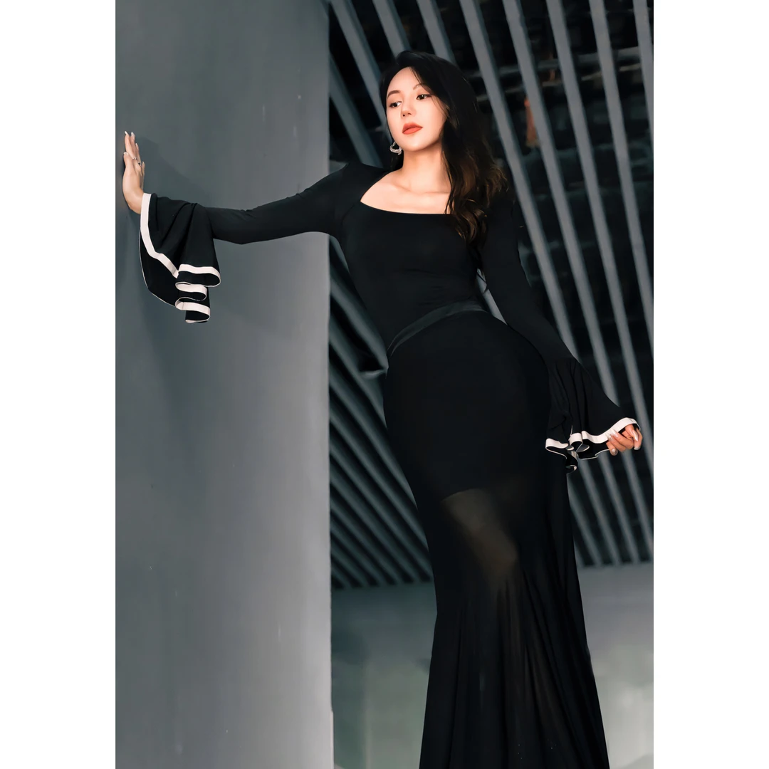 【星姐推荐】星原创高级定制【反转巴黎】设计师款轻奢名媛黑色半身裙