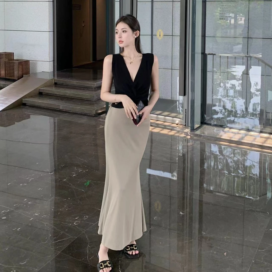 清冷系性感V领别致吊带背心高腰醋酸缎面包臀鱼尾半身裙