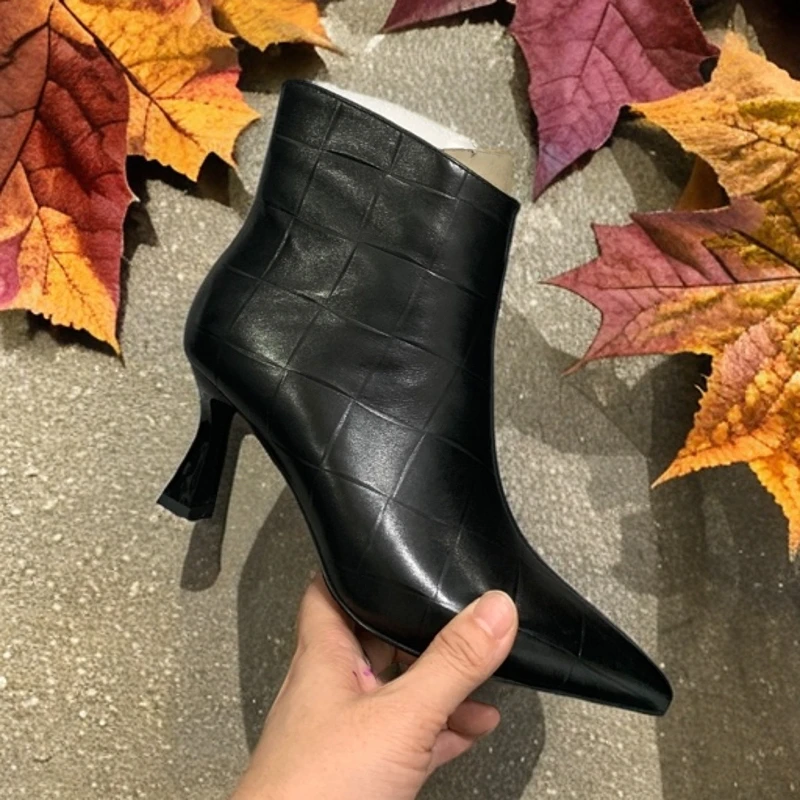 8001【6cm跟高】黑色麻将纹胎牛皮短靴加绒