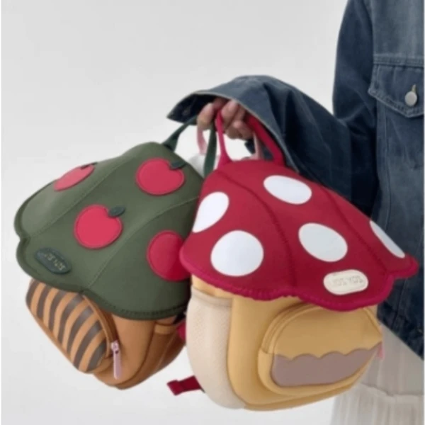 2024新款设计迷你可爱蘑菇小背包成人流行萌宝系列学生小书包A507