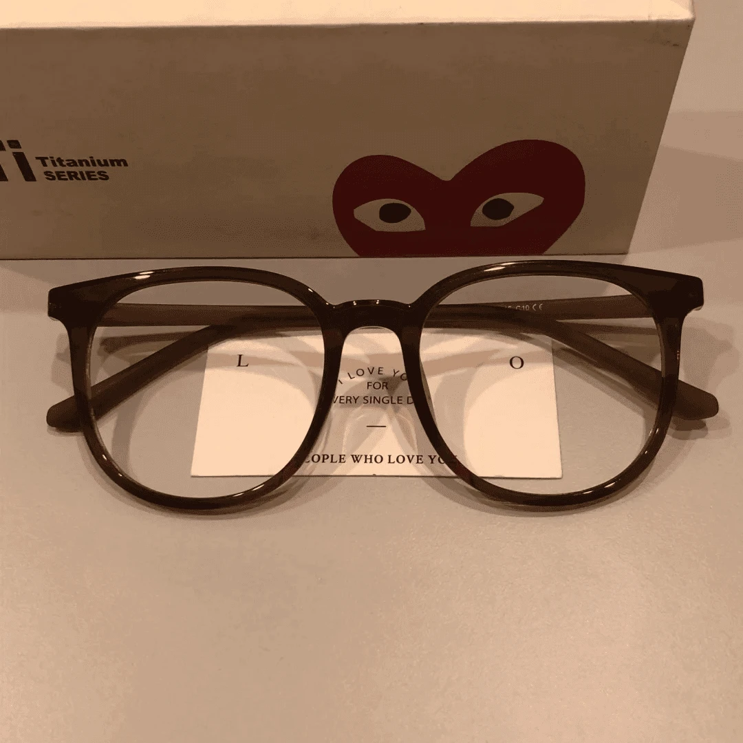 素颜栗子棕！温柔小众超轻圆框可配度数素颜平光近视眼镜女ins超好