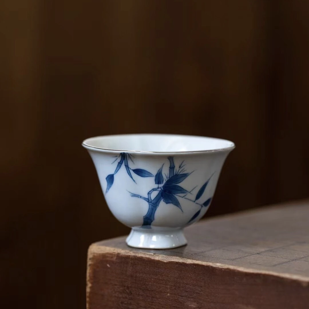 寒舍陶瓷茶杯手绘青花梅兰竹主人杯高足花口杯70ml
