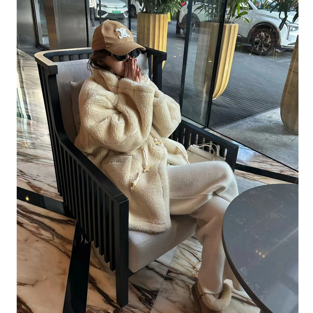 十三行IU-新款翻领皮毛一体厚外套#88917