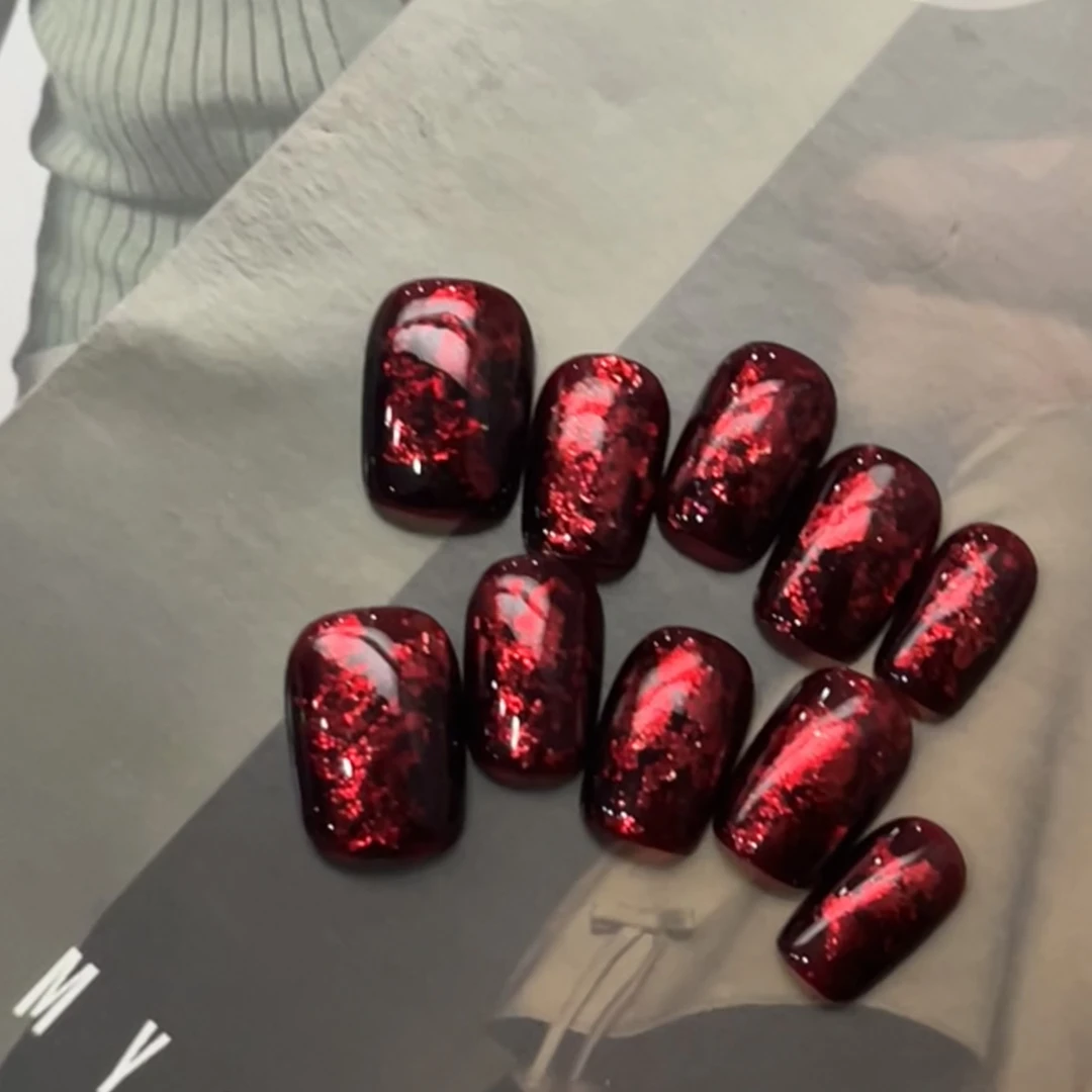 【中意你】港风气质美甲短甲手工穿戴甲红色美甲通勤显白日常