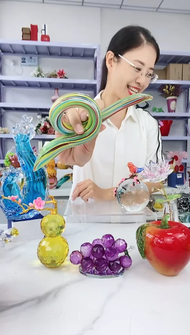 【闪购商品】高端轻奢纯手工可爱琉璃蛇微瑕