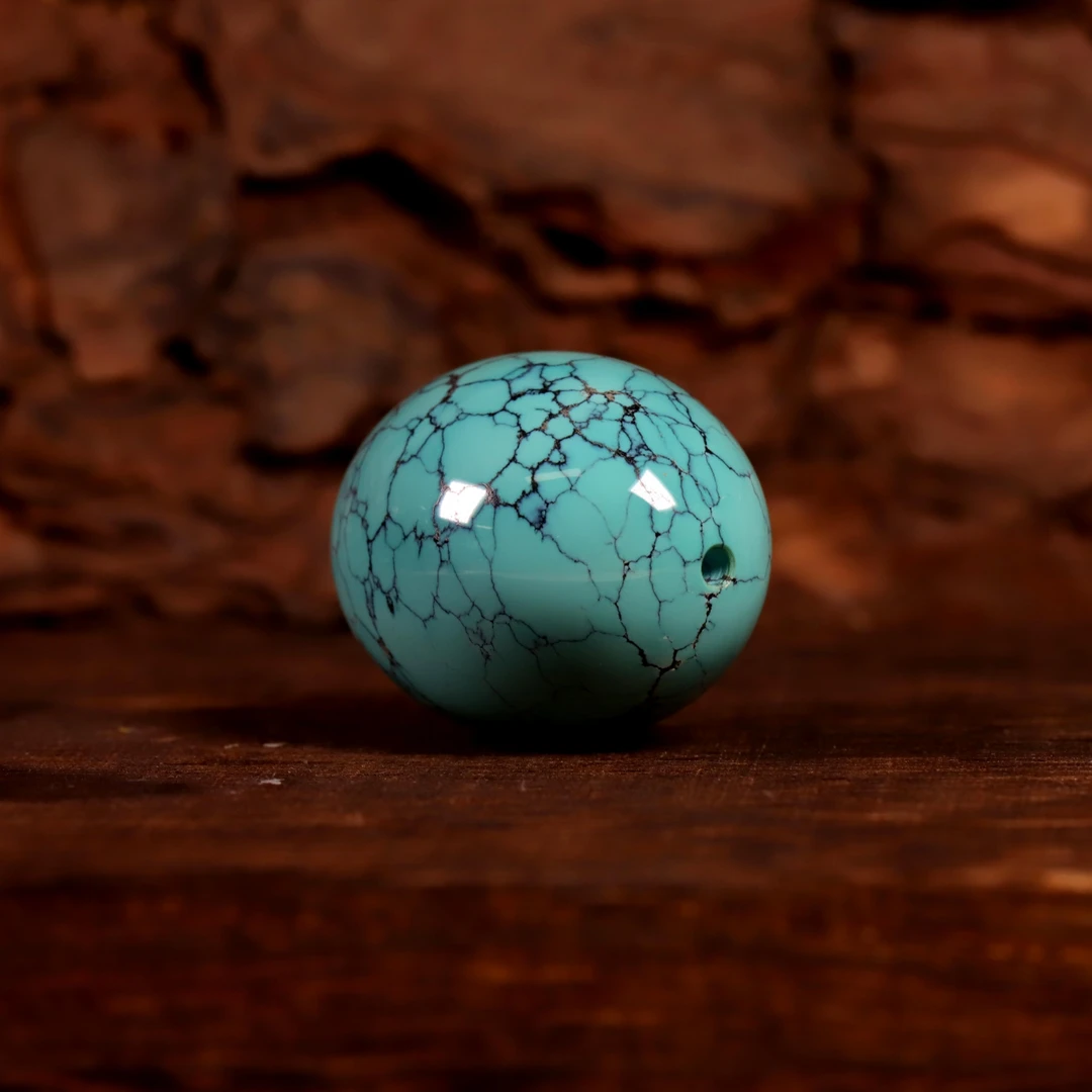 天然原矿绿松石高瓷网花大枣珠