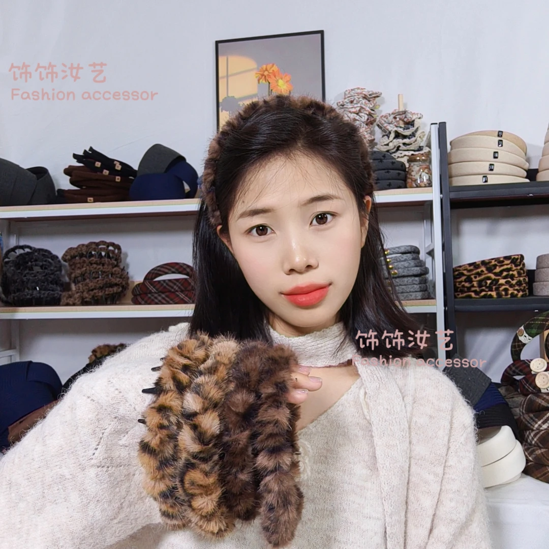 甜酷豹纹带齿发箍女秋发根蓬松神器豹纹碎发整理神器