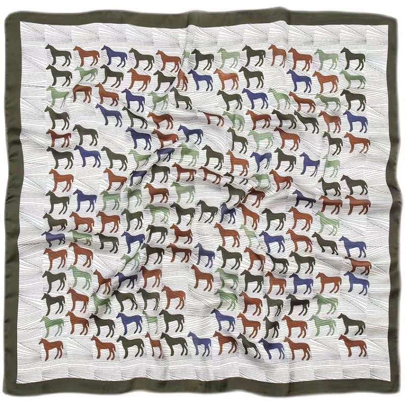 宫丽 【骏马图】纯100桑蚕丝素绉缎方巾时尚