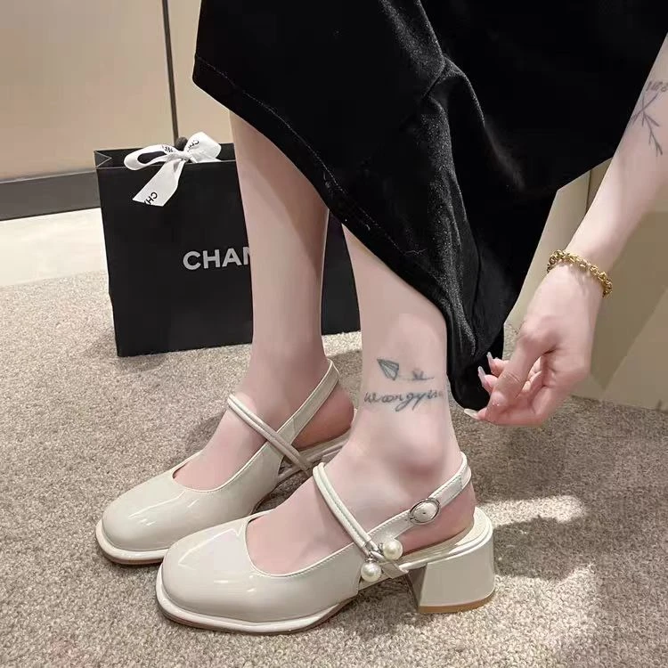 一字带休闲包头凉鞋女夏季新款玛丽珍鞋粗中跟方头高跟鞋 15017-3