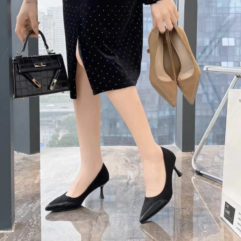 绒面拼接高跟鞋春季韩版新款尖头浅口细跟中跟通勤女单鞋 689-19