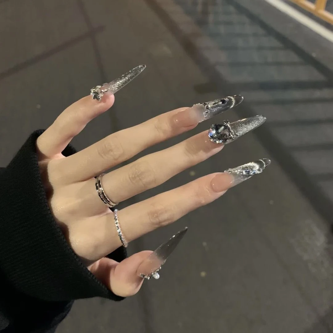 手工穿戴甲重工猫眼爆闪女神婚甲细狗长款百搭纯欲显白高级美指甲
