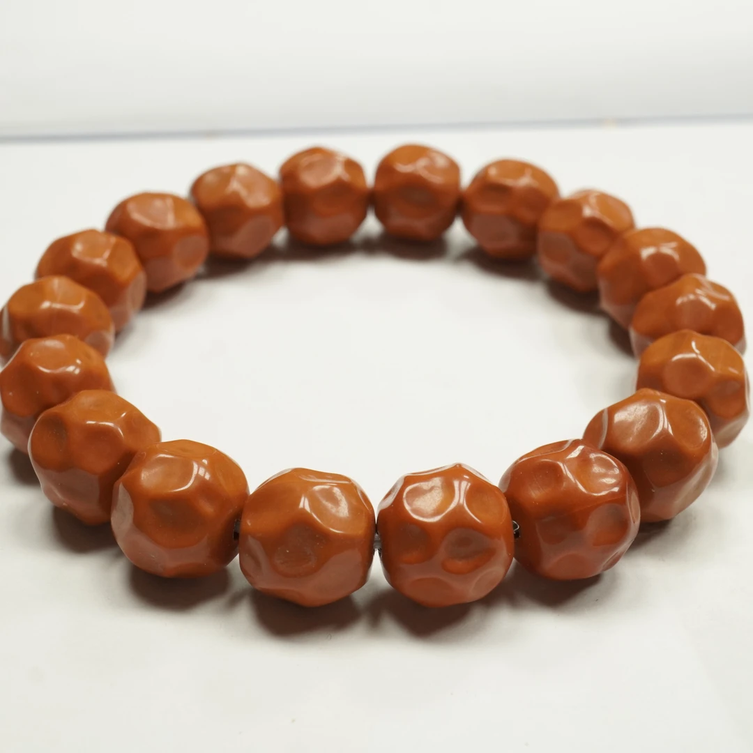 尺寸10.5~14mm左右猴头雕刻奶酪无相《小鱼文玩》L014