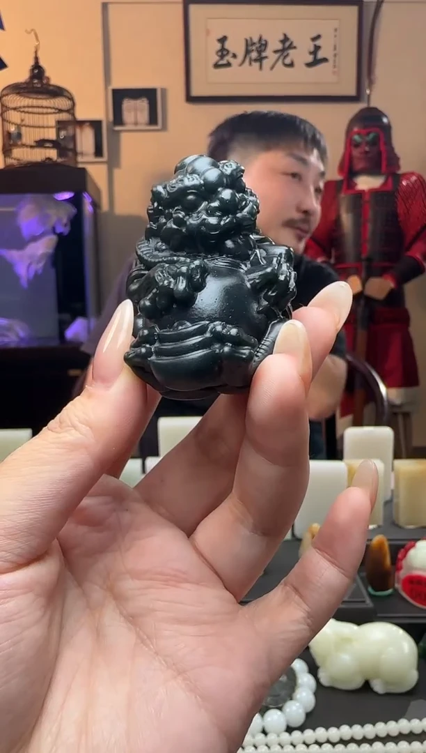 【闪购商品】和田玉貔貅未镶嵌手把件