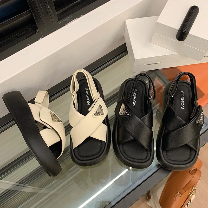 厚底交叉带凉鞋女2024新款夏季外穿平底百搭松糕增高沙滩鞋99087