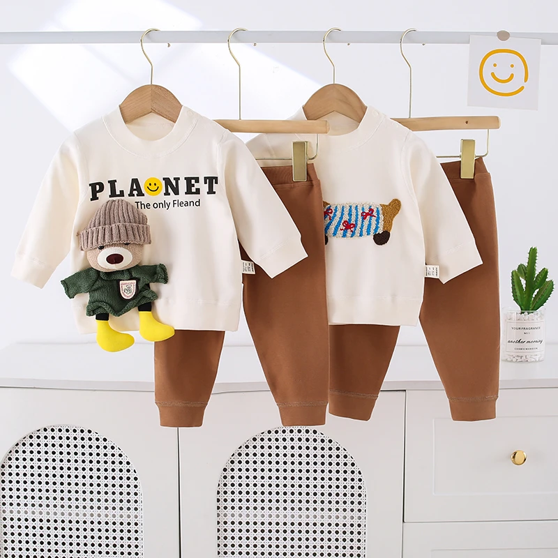 婴幼儿分体套装外出服男女宝宝春秋装衣服两件套卡通肥肠狗立体熊