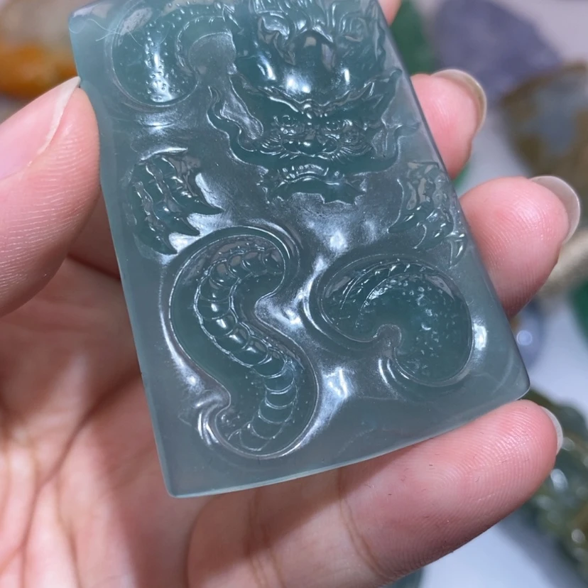 【闪购商品】翡翠颈饰未镶嵌