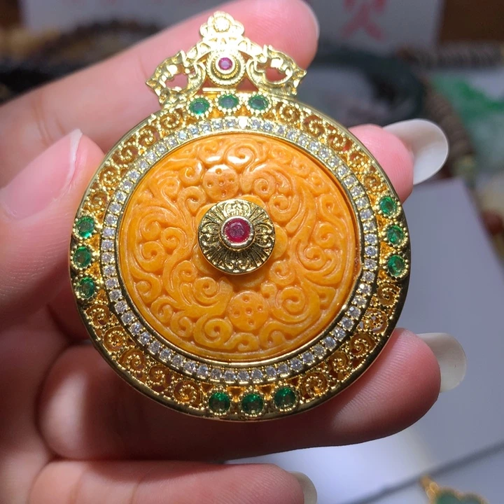 翡翠颈饰未镶嵌保真天然A货翡翠