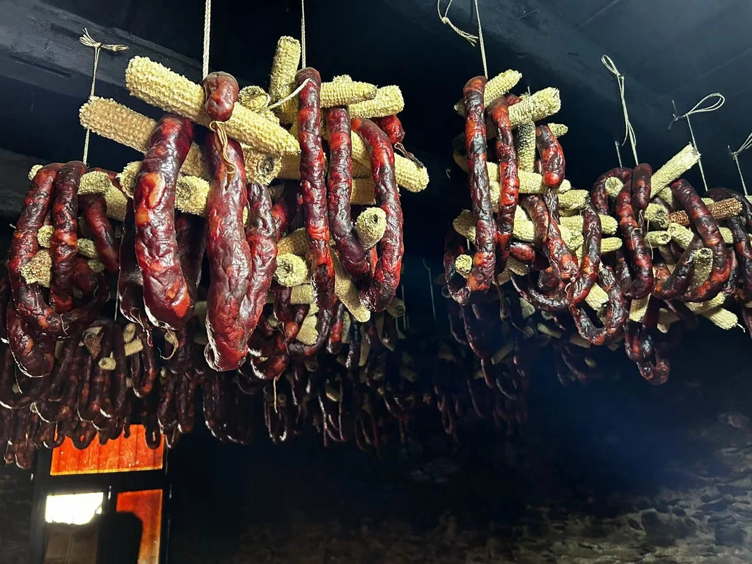 四川高山烟熏香肠