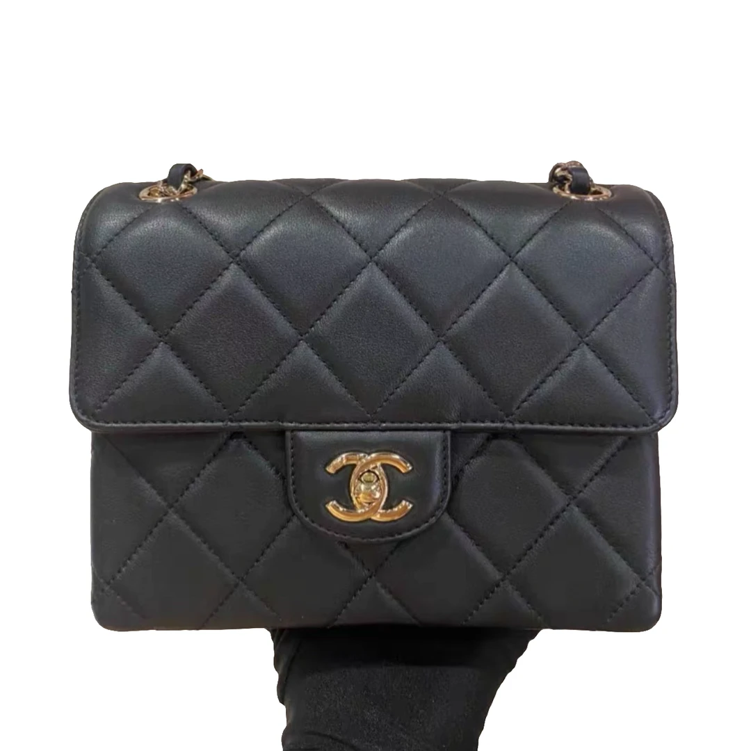 99新 Chanel/香奈儿 21s黑色牛皮方胖子 链条包斜挎包31开有卡