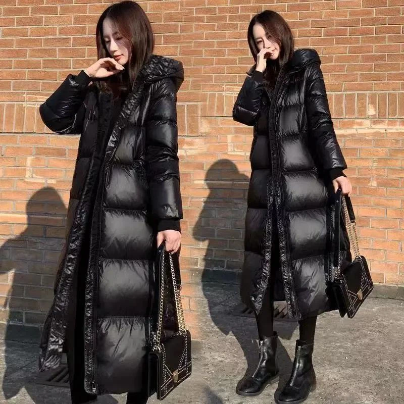羽绒服黑色羽绒服长款过膝懂年新款亮面韩版宽松羽绒服款款