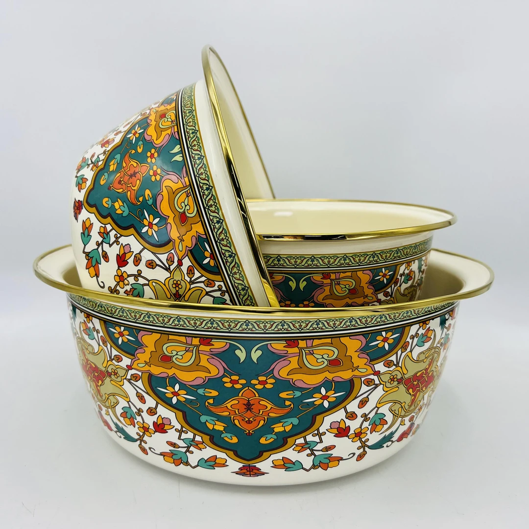 24/28/32cm珐琅搪瓷俄罗斯三件套带盖和面盆加厚菜盆汤盆火锅盆