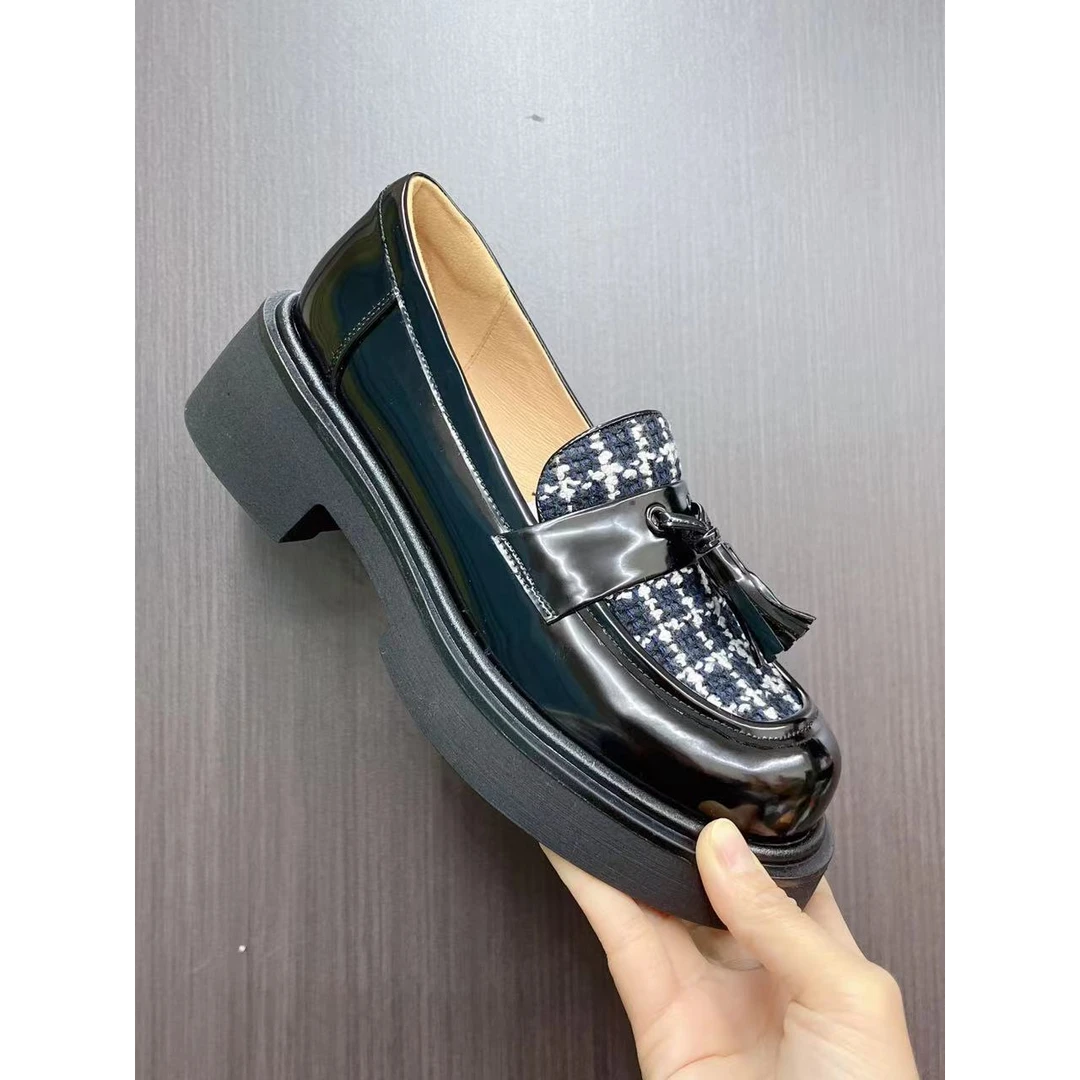 QMS1024-2260  黑色  厚底舒适圆头 时尚小香女士乐福鞋