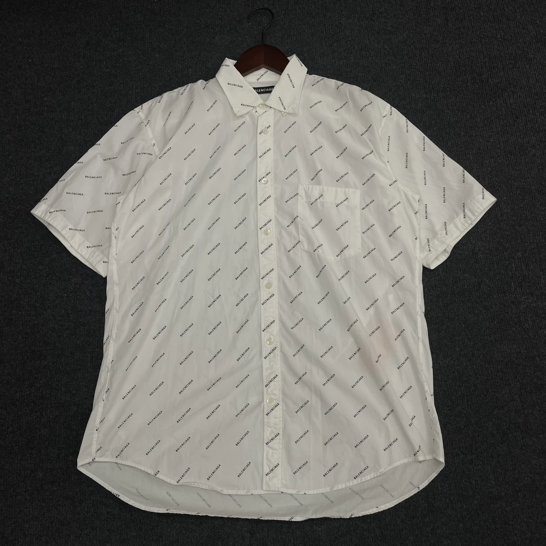 Balenciaga巴黎世家/满印LOGO单排楼短袖衬衣/99新/尺码37/公价7K