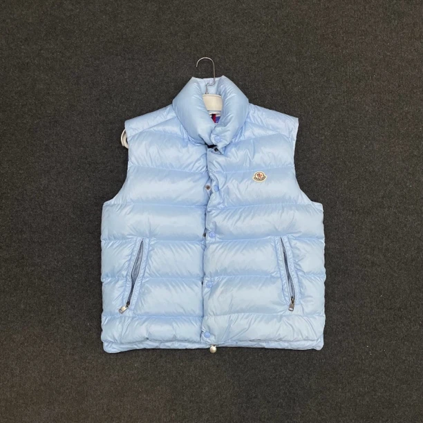 Moncler蒙口/纯色羽绒服马甲/98新/尺码3/公价1.3W