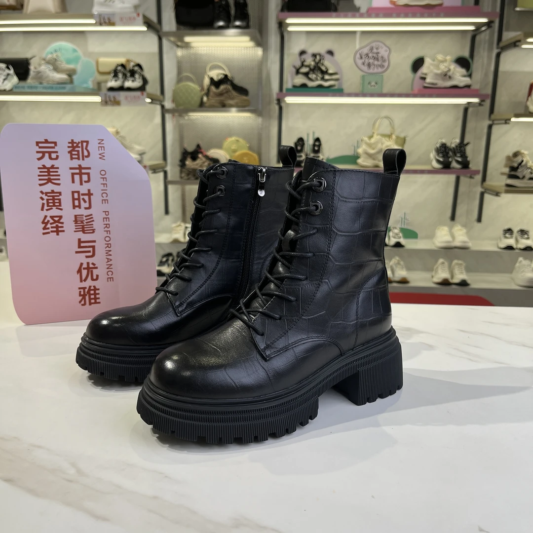 意尔康真皮马丁靴女英伦风靴子冬季厚底秋冬加绒保暖女棉靴233012