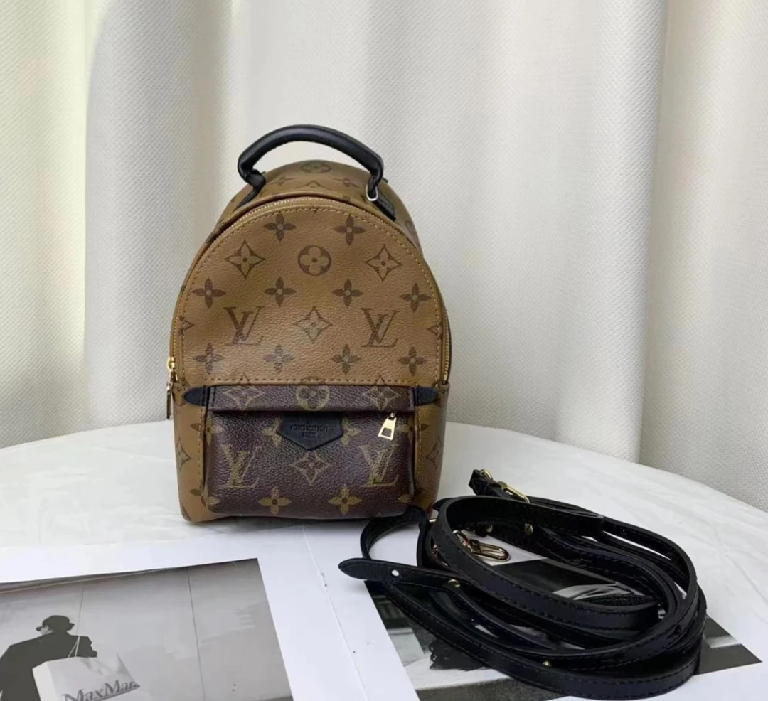 99新 LV Lv mini新款双肩背包
