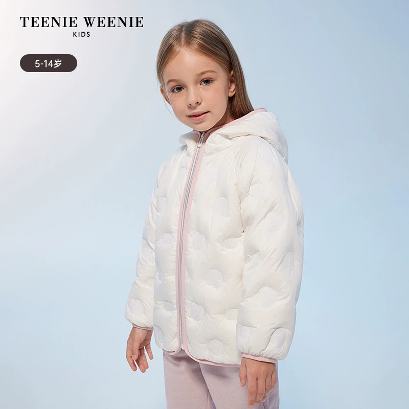 TeenieWeenieKids24秋冬女童舒适压花连帽短羽绒服TKJD244T51A