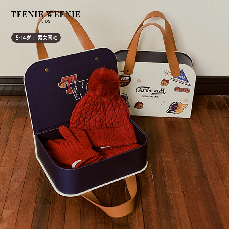 TeenieWeenieKids24年男女童4岁~16岁红色帽子围巾手套新年礼盒