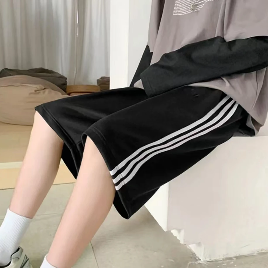 潮流三杠款百搭夏季休闲运动五分裤宽松大码短裤简约港风裤子ins