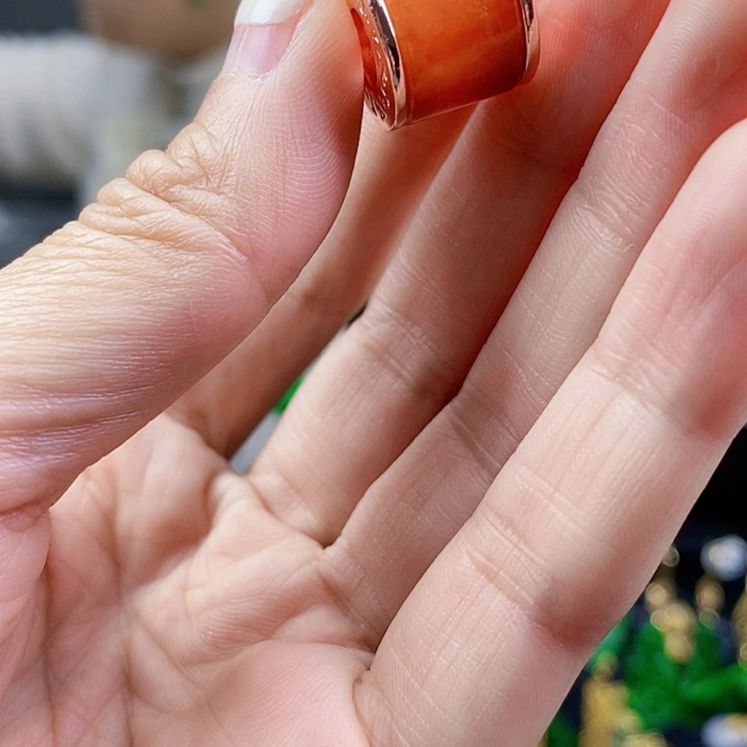 【闪购商品】翡翠颈饰未镶嵌
