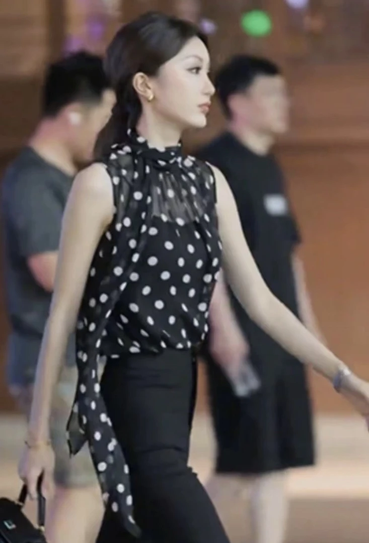 夏季新款波点衬衫显瘦时尚气质复古打底上衣轻奢网红爆款百搭2