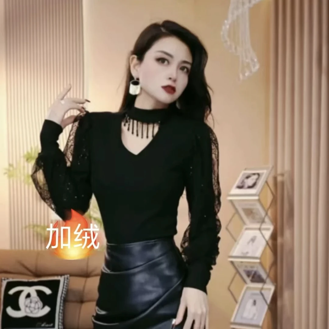2024年秋冬季新款打底衫流苏重工女洋气亮片设计感v领内搭时尚