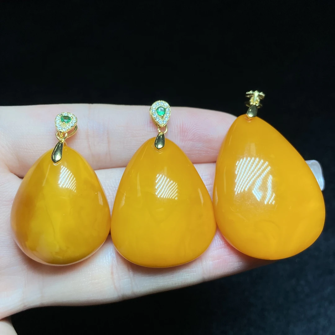 【 小北珠宝】蜜蜡水滴吊坠6-2L03X9【多样性发一件】