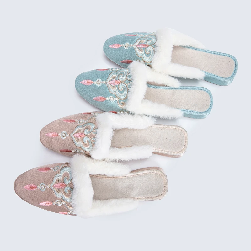 四季通用民族风时尚百搭缝制薄款居家拖鞋绣花鞋女723-251