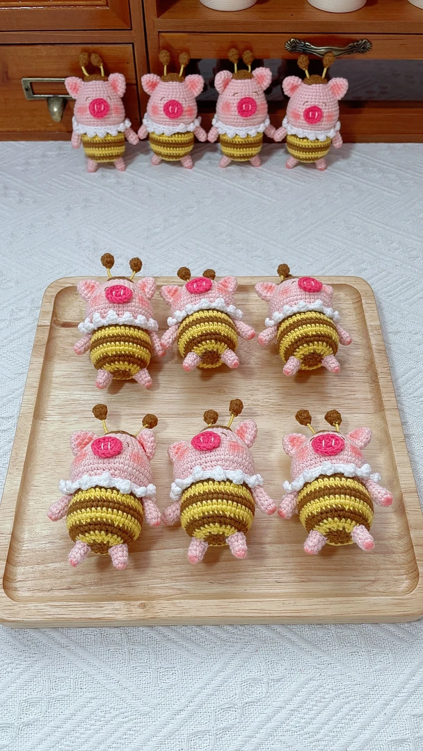 手工毛线钩织玩偶、包、车挂、饰品摆件挂件等，直播间选款后改价链接