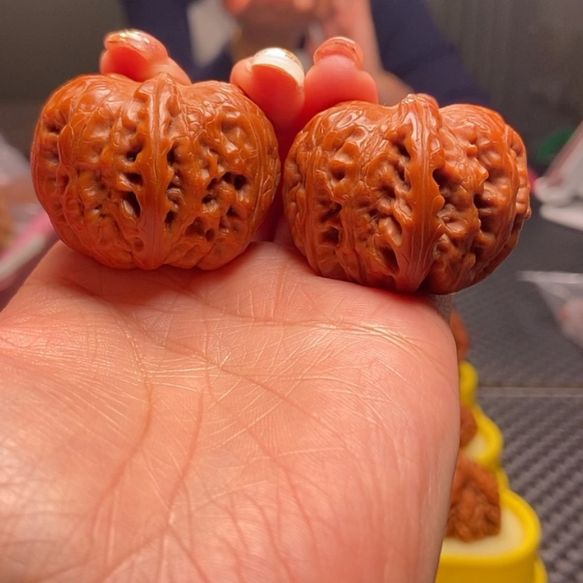 【闪购商品】桃核把件莽*24