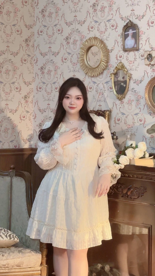 奶油可可  浪漫法式大码微胖mm仙女收腰重工蕾丝刺绣公主裙连衣裙