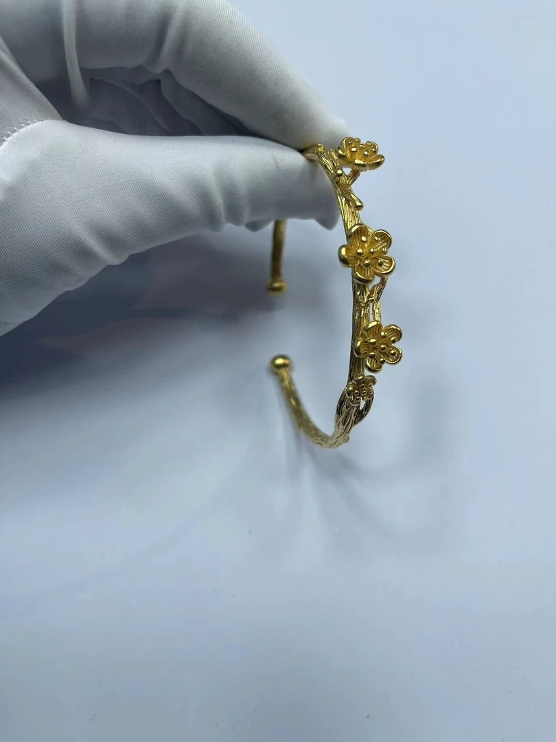 铜合金手镯 【货主清货】四个梅花开口手镯A65