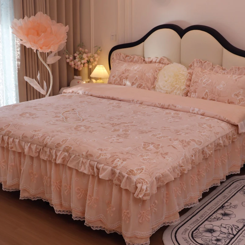 水星高端系列家纺2024冬季新款韩版牛奶绒雕花蝴蝶公主风床裙工艺